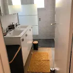 Maison, Terrasse, Parking, 4lits, Et Canapé Lit, 7personnes