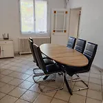 Maison, Terrasse, Parking, 4lits, Et Canape Lit, 7personnes Ferienhaus Poitiers