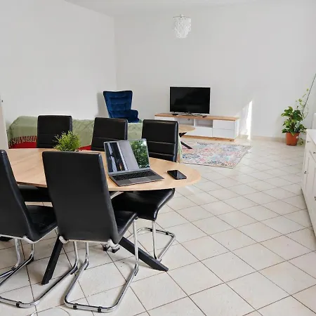 度假居 Maison, Terrasse, Parking, 4lits, Et Canape Lit, 7personnes