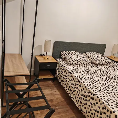 Maison, Terrasse, Parking, 4lits, Et Canape Lit, 7personnes 度假居 普瓦捷