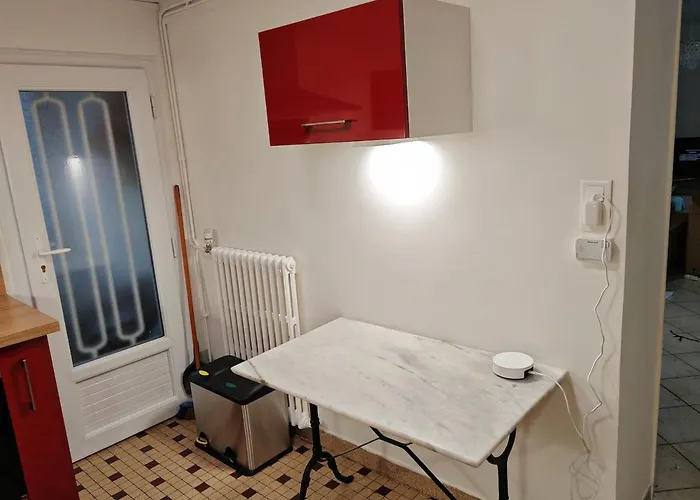 Ferienhaus Maison, Terrasse, Parking, 4lits, Et Canape Lit, 7personnes *