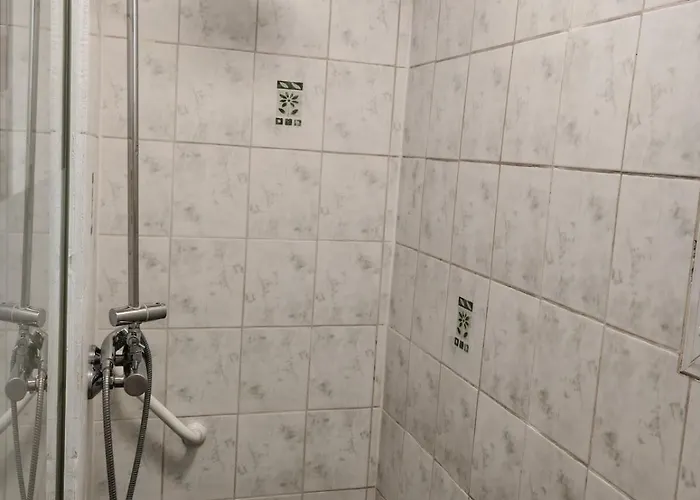 Maison, Terrasse, Parking, 4lits, Et Canape Lit, 7personnes